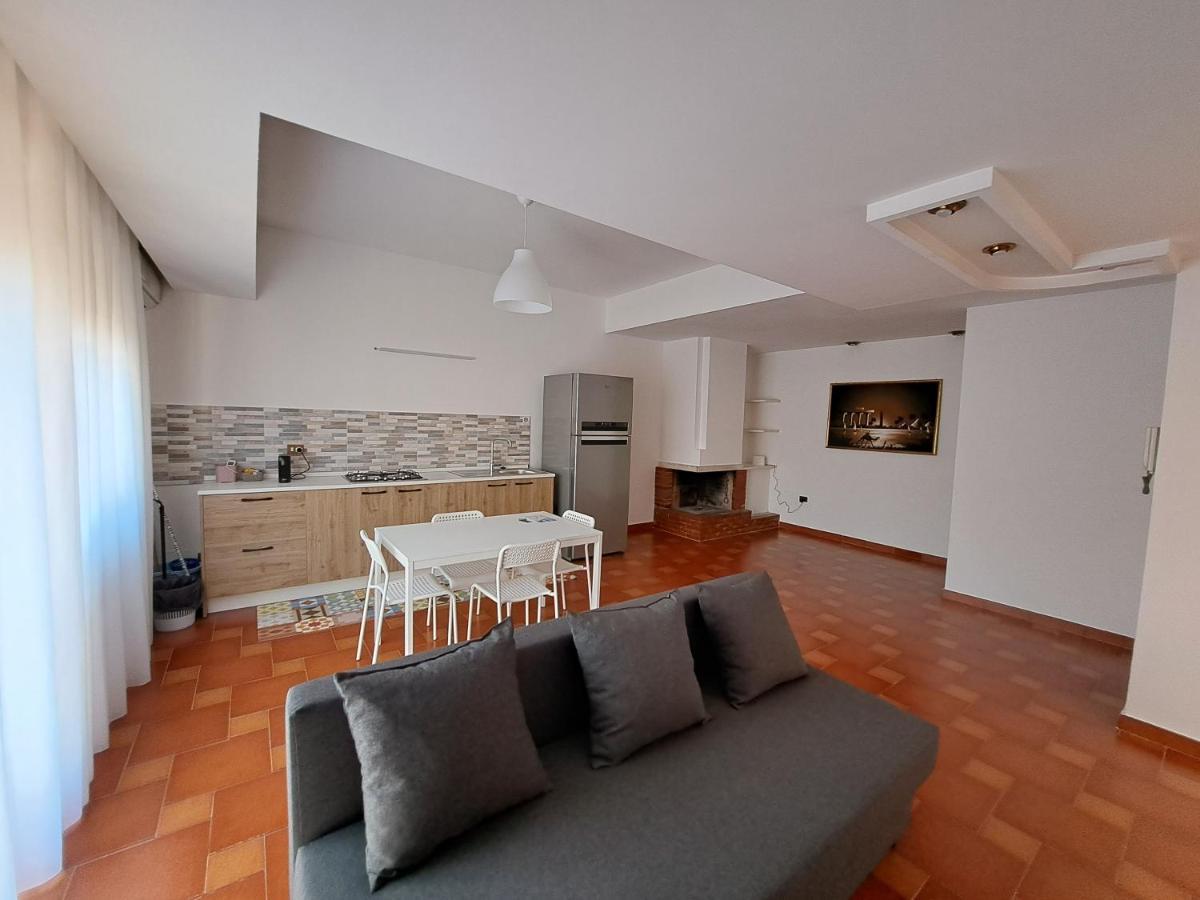 Casavacanze Nel Blu Scirocco Изола деле Фемине Екстериор снимка